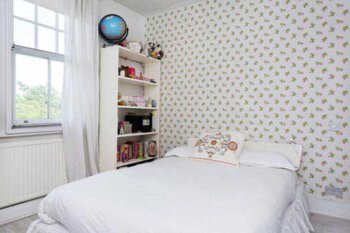 Room 25 of 26
