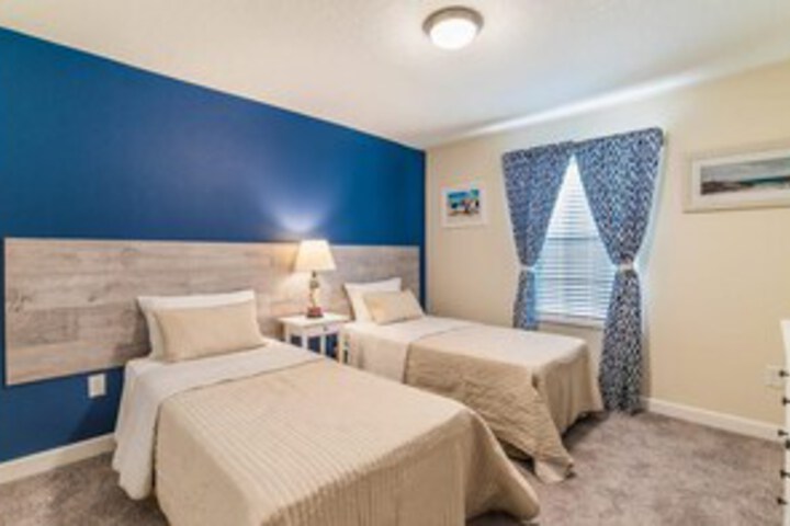 Room 18 of 19