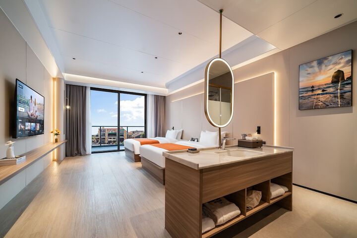 Room 44 of 62
