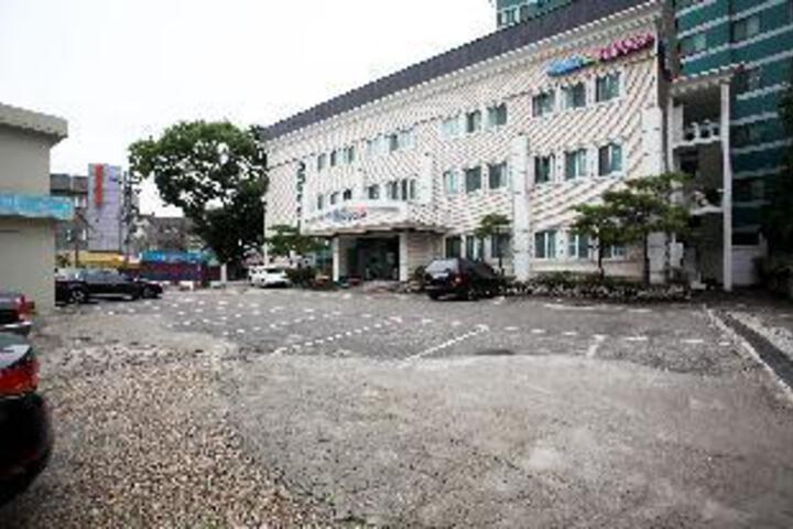 Hotel 5 of 22