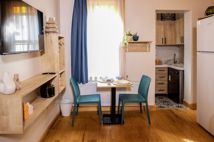 Room 26 of 42