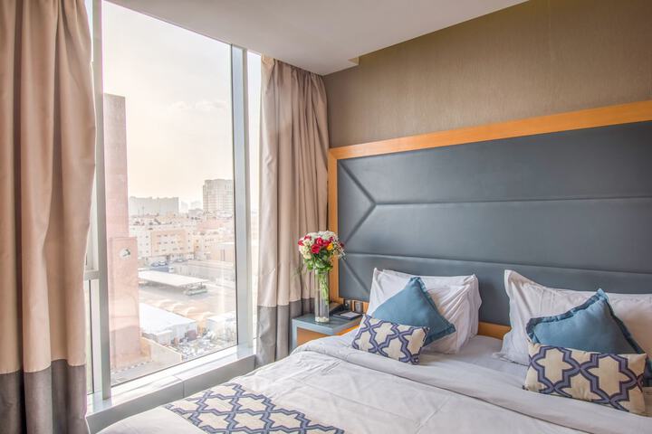 Room 10 of 50