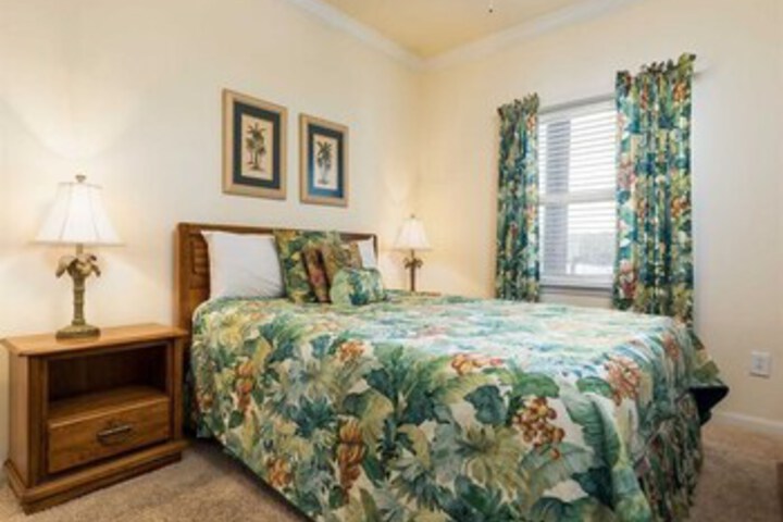 Room 16 of 19