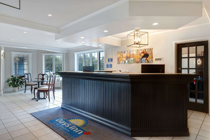 Hotel Interior 3 of 41