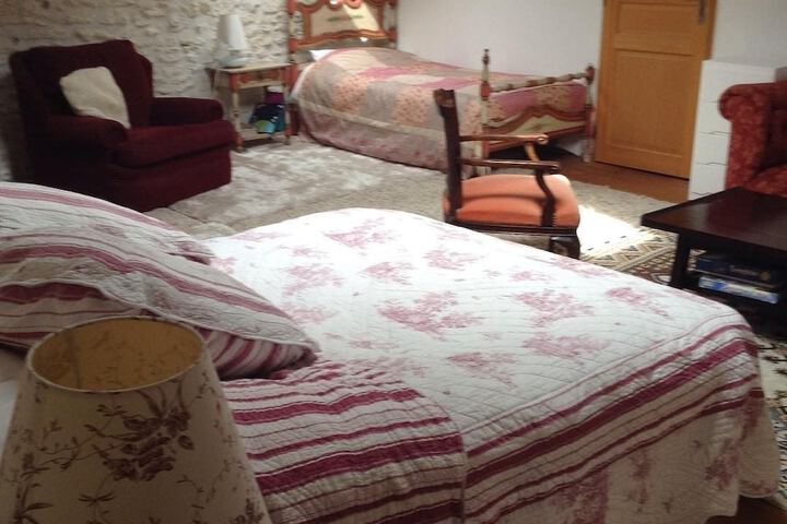 Room 5 of 47