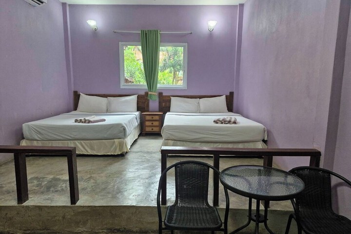 Room 52 of 125