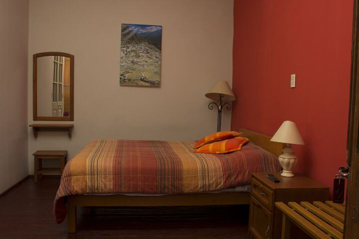Room 8 of 49