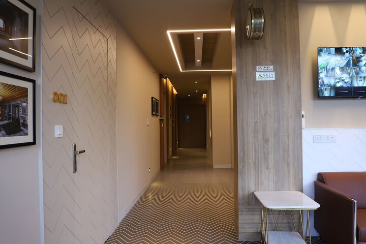 Hotel Interior 8 of 29