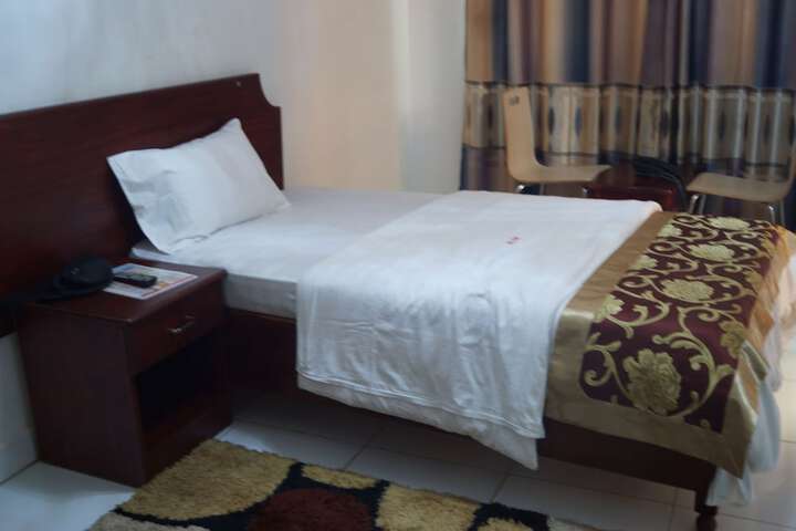 Room 29 of 58