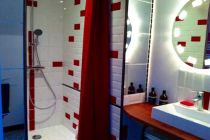 Room 3 of 27