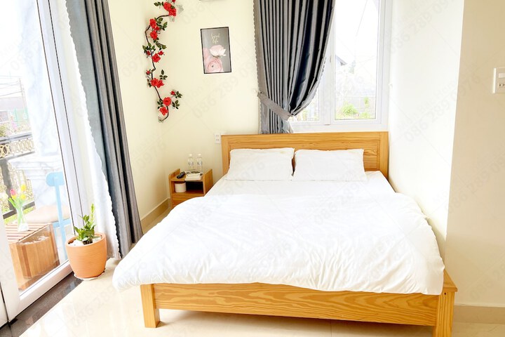 Room 5 of 31