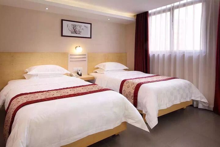 Room 3 of 55