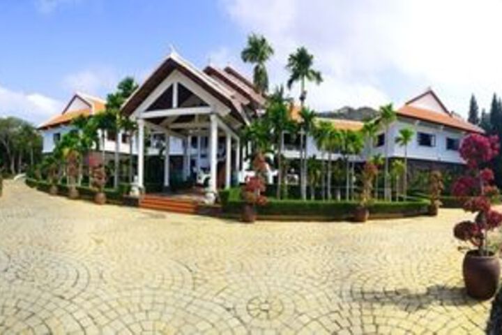 Hotel 75 of 104