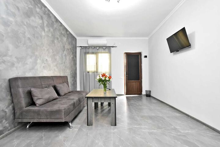 Room 15 of 24
