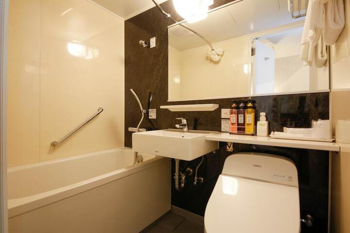 Bathroom Interior Photo