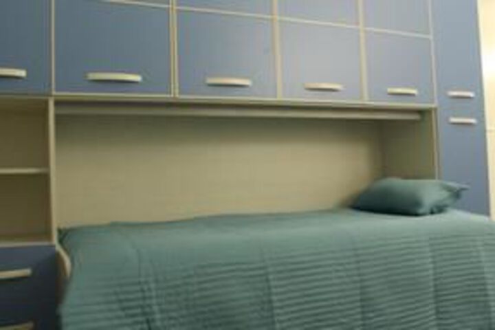 Room 9 of 34