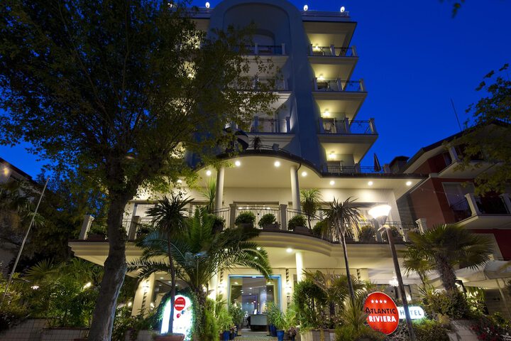 Hotel 42 of 43