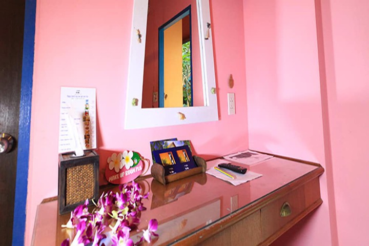 Room 25 of 52