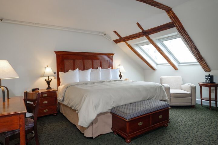 Room 20 of 46