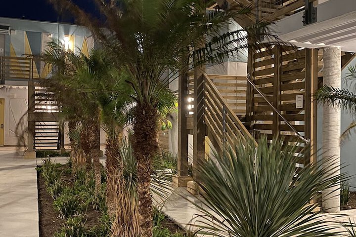 Hotel 105 of 132