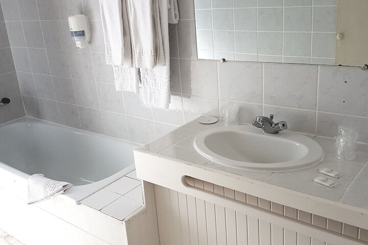 Bath Photo