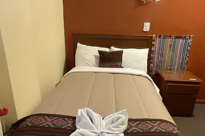 Room 9 of 49
