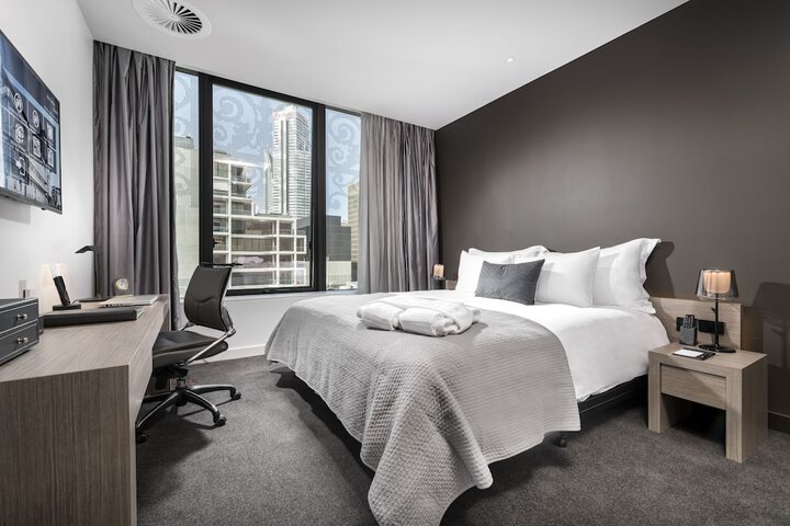 Room 44 of 83