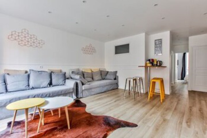 17 Luxury Parisien Flat Montorgueil 2