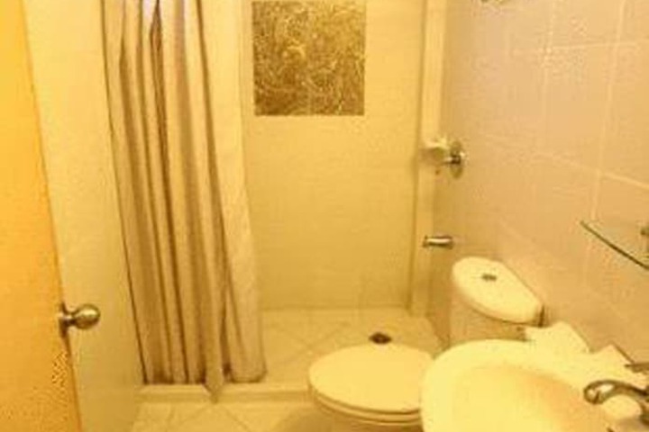 Room 35 of 57