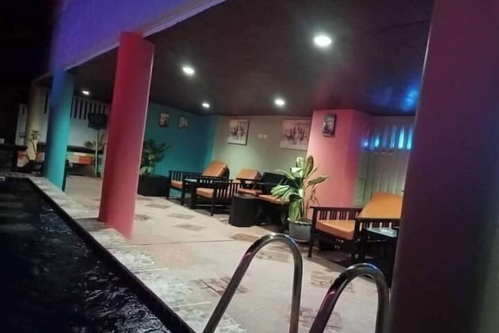 Hotel 42 of 42