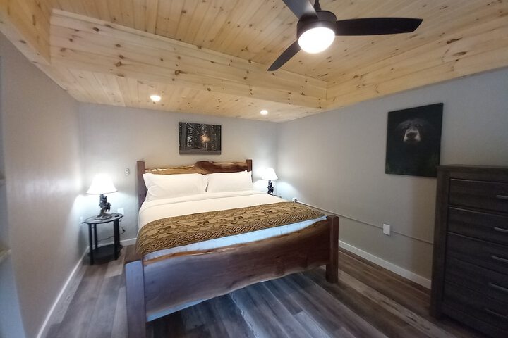 Room 46 of 83