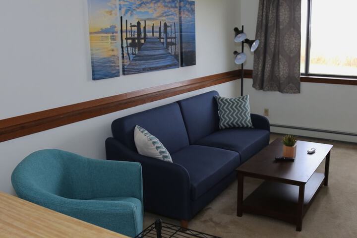 Room 11 of 24