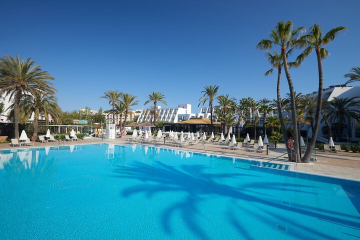 Pool Hotel