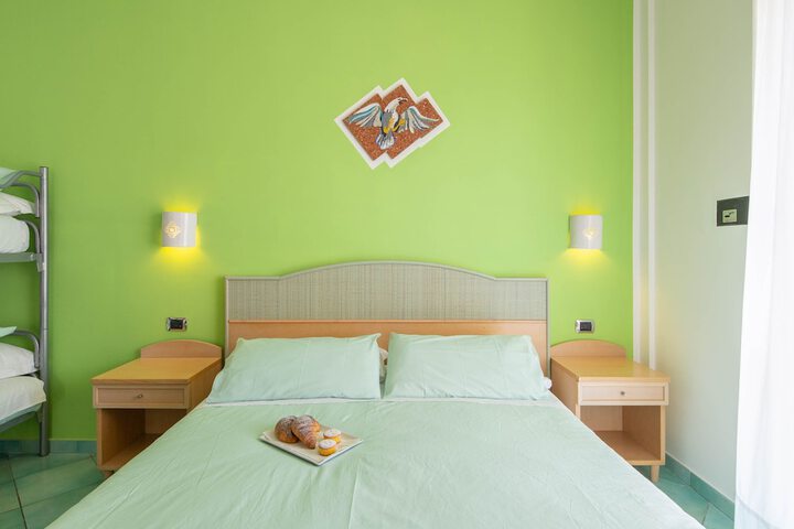 Room 16 of 57