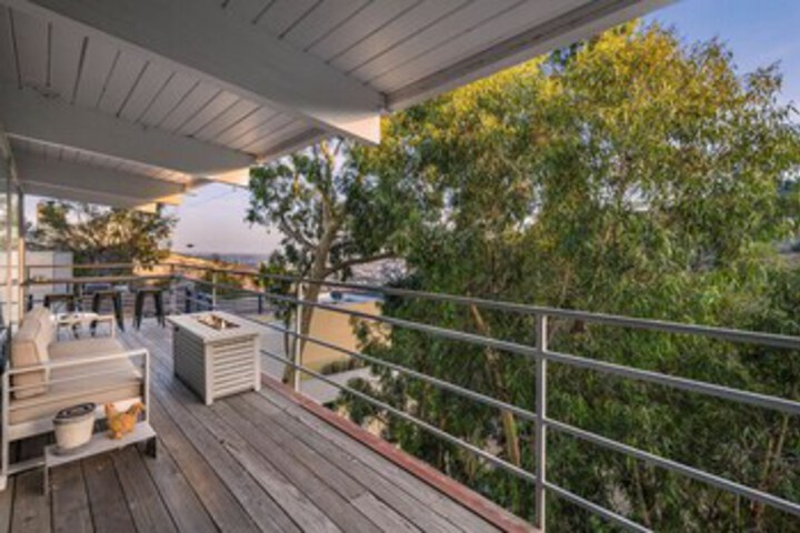 Terrace/Patio 4 of 19