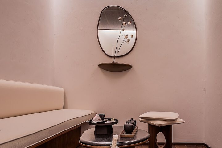 Hotel Interior 68 of 121