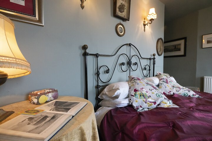 Room 48 of 108