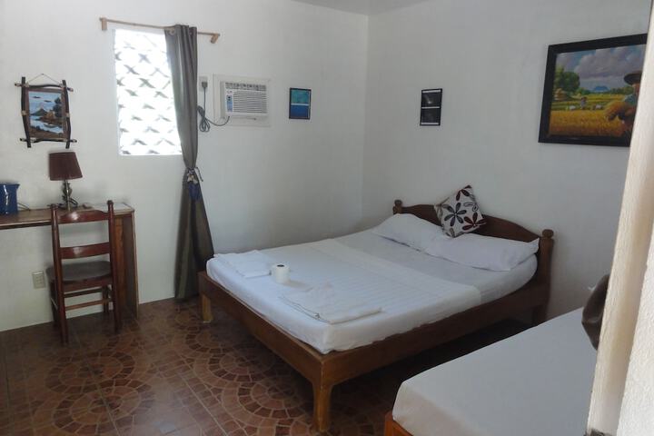Room 6 of 85
