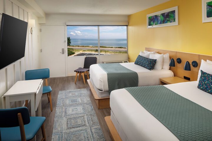 Double Accessible King Size Bed (4 of 7)