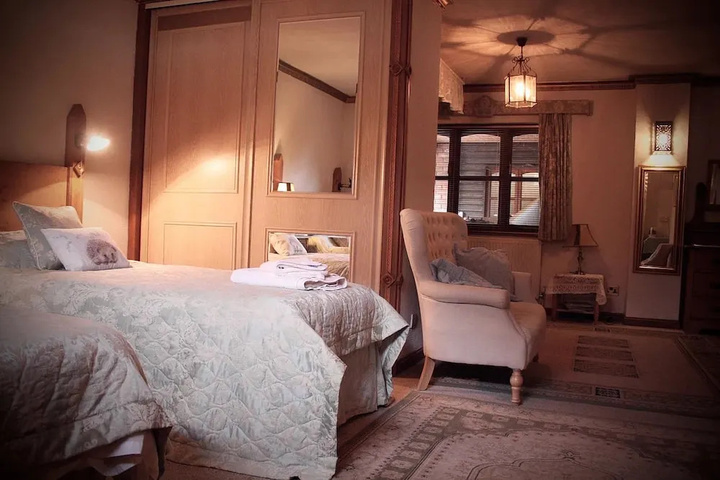 guest_rooms