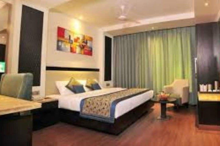 Room 6 of 29