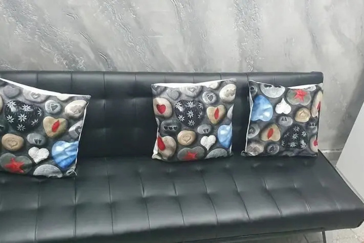 Room 3 of 3