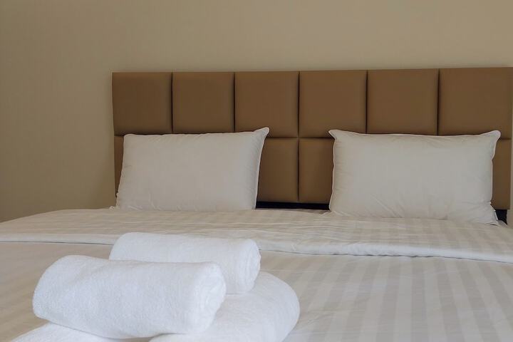 Room 9 of 48