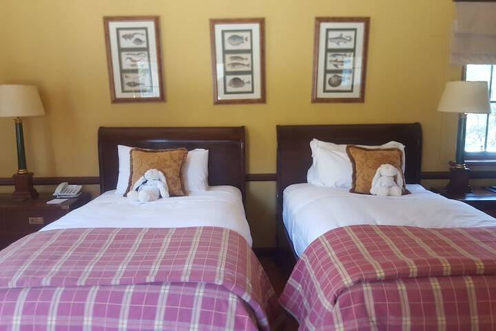 Room 6 of 46
