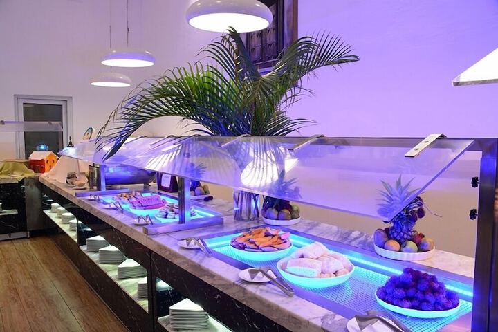 Dining 89 of 127