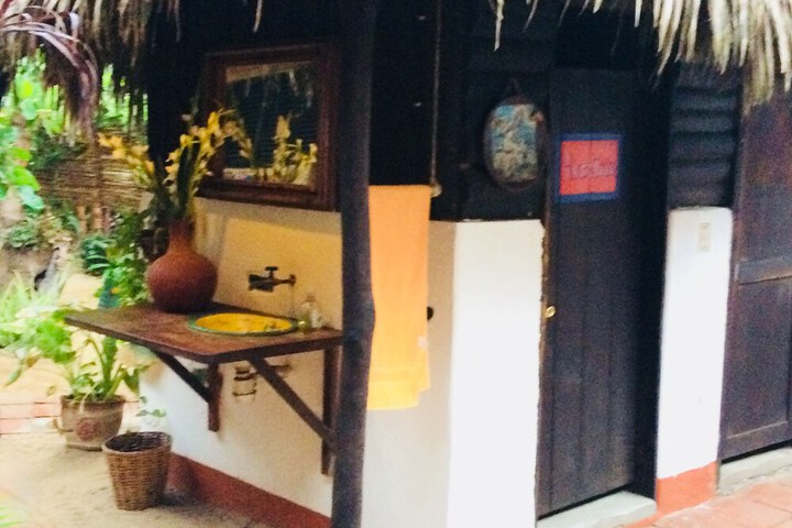Room 6 of 36