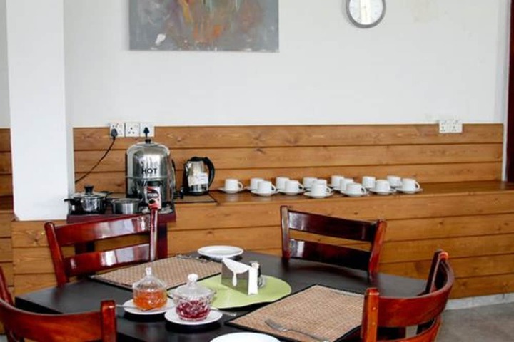 Breakfast/Coffee Service 33 of 74