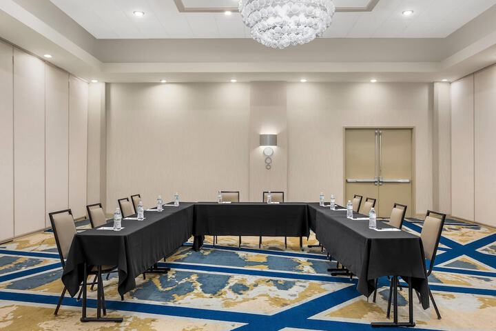 Meeting facility