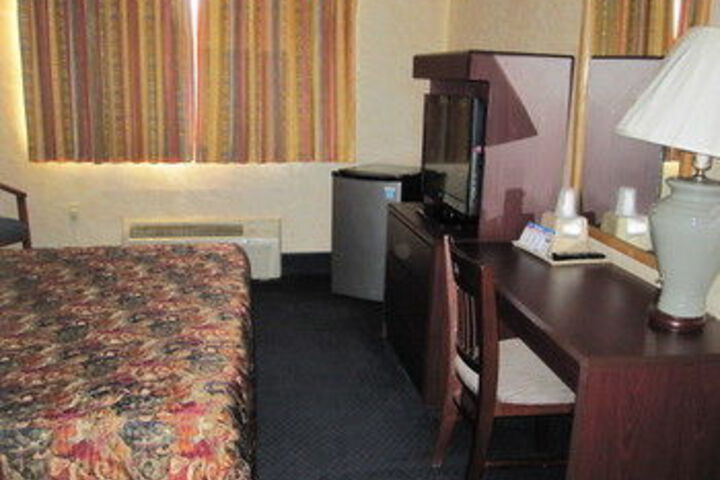 Room 34 of 36