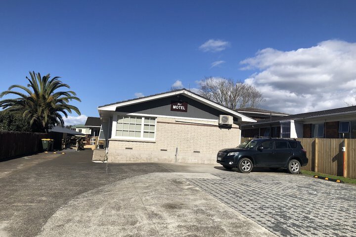 Ali Motel